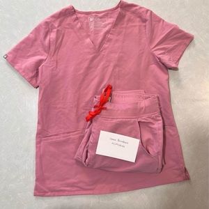 Chalk Pink Fig Scrubs